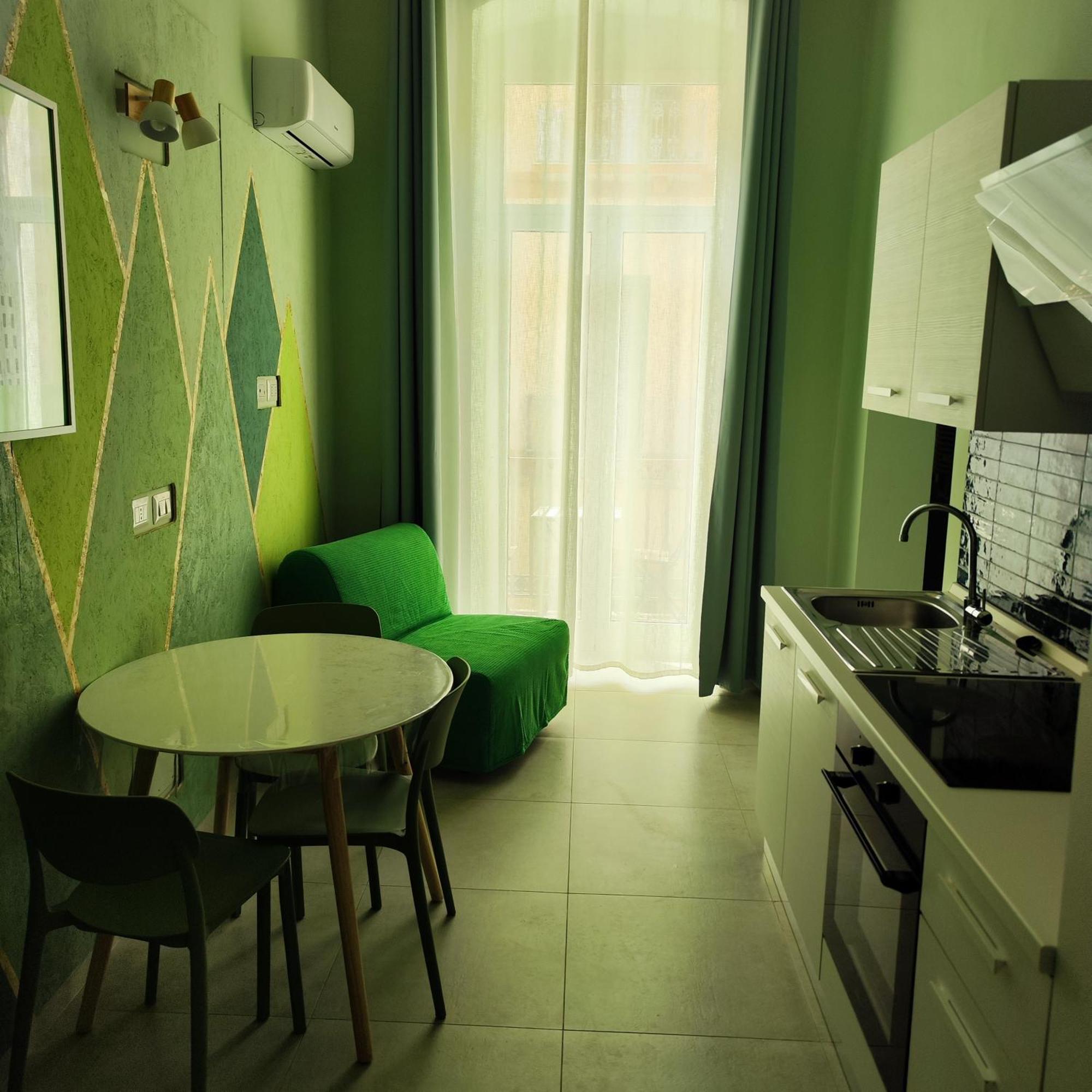 Appartement Mistral130 à Bari Extérieur photo